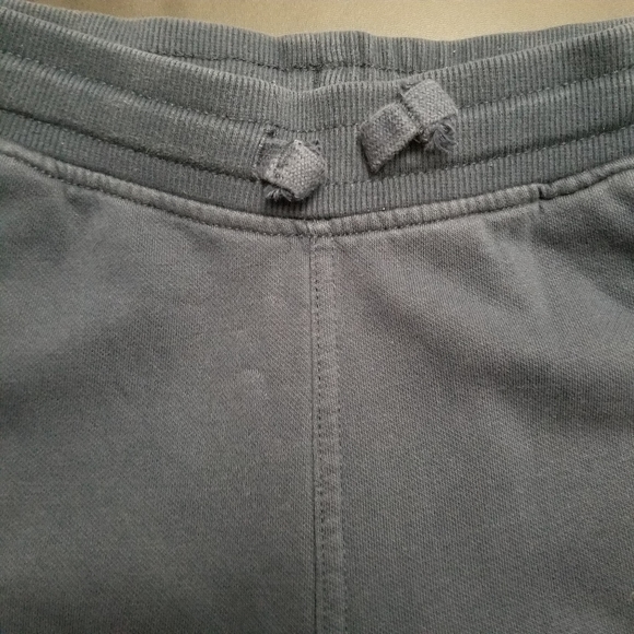 H&M Boys Sweatpants Sizes 10-12 -SOLD (SYSTEM ERROR: DUPLICATE LISTING) - Picture 14 of 14